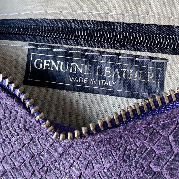 Genuine Italian leather crossbody / clutch - Picture 2 of 4